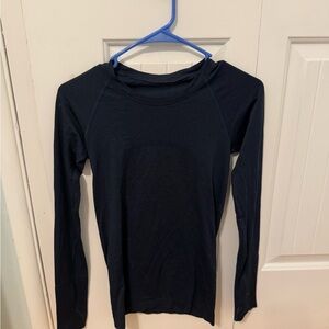 lululemon Athletica Navy Long Sleeve Tee
